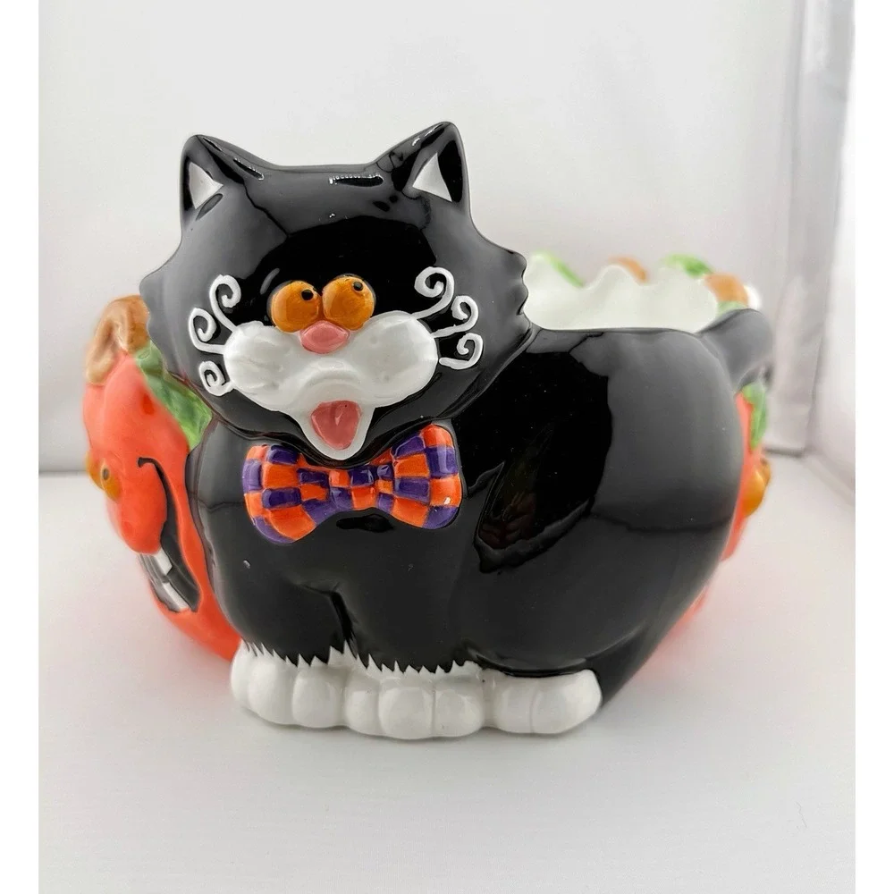 Our Holiday Way 2020 Cat & Pumpkin Decorative 32 Oz Ceramic Bowl
